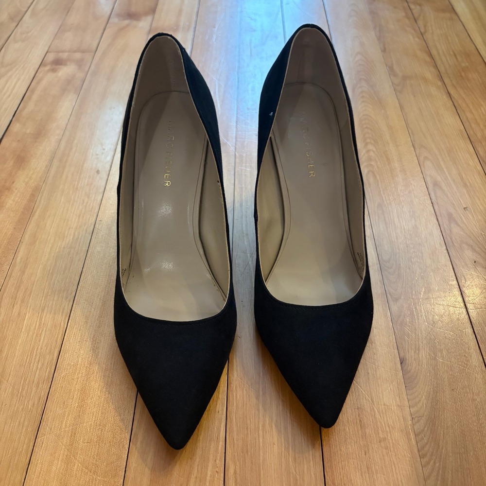 Marc Fisher Gildy Black Suede Pointed Toe Block Heel Pumps Gold Trim Womens 7M